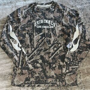Camo long sleeve shirt w/ flames mens size XL